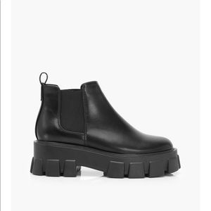 Brand new black Chelsea boots